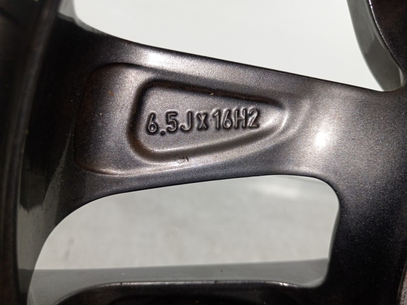 Recambio de llanta para hyundai i30 (pd) essence referencia OEM IAM 52910-G4200  