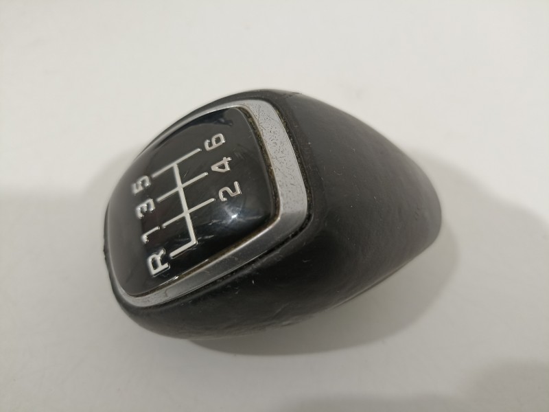 Recambio de pomo palanca cambio para hyundai i30 (pd) essence referencia OEM IAM   