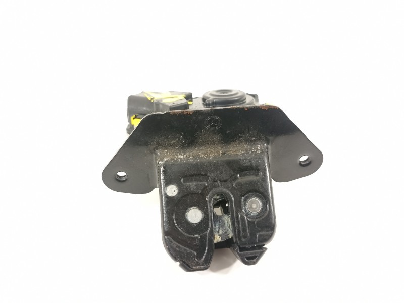 Recambio de cerradura maletero / porton para mazda 2 lim. () black tech edition referencia OEM IAM G33M62310A  