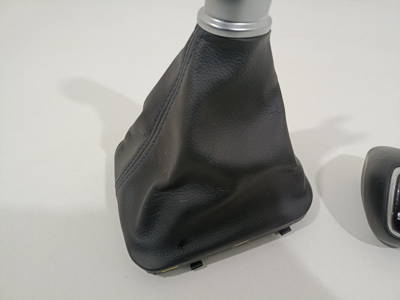 Recambio de pomo palanca cambio para hyundai i30 (pd) essence referencia OEM IAM   