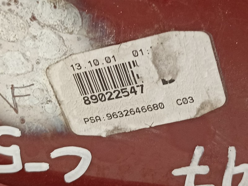 Recambio de piloto trasero derecho para citroën c5 berlina 2.0 hdi sx referencia OEM IAM 9632646680  