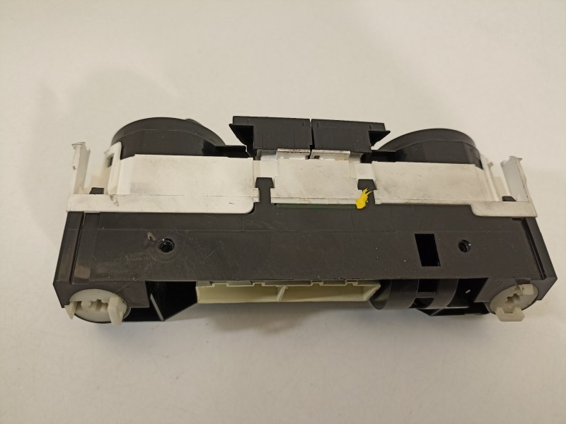 Recambio de mando calefaccion / aire acondicionado para audi a1 (8xk) attraction referencia OEM IAM 8XA820045  