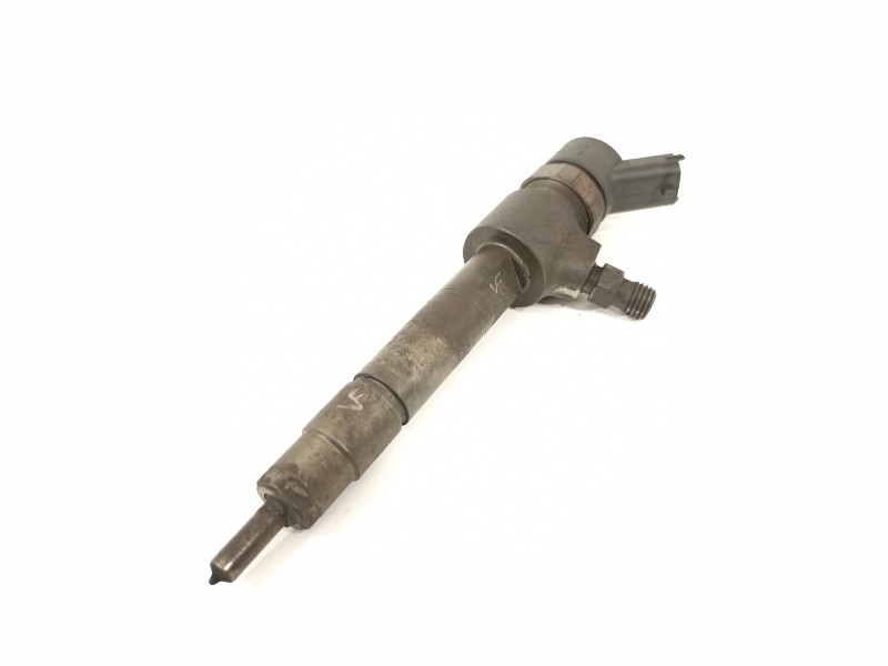 Recambio de inyector para opel zafira b cosmo referencia OEM IAM 0445110165  