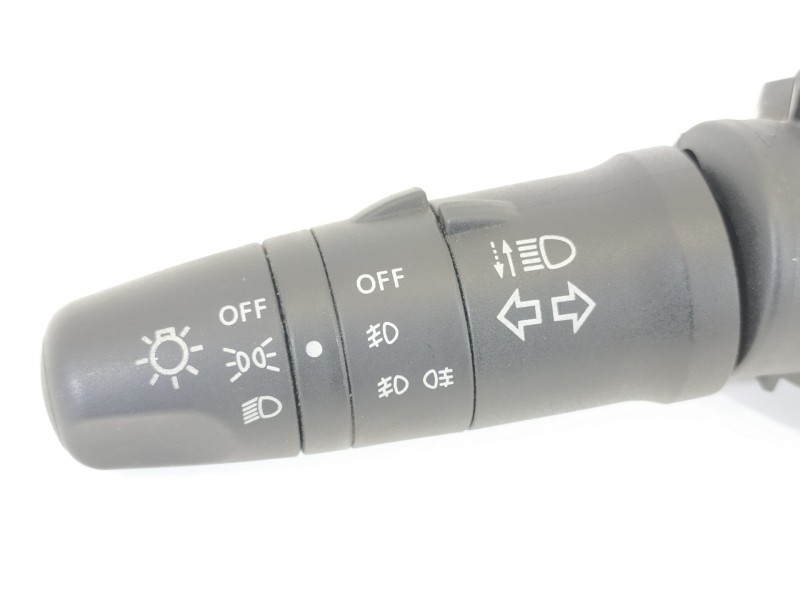 Recambio de mando luces para nissan almera tino (v10m) acenta plus referencia OEM IAM 25540AV600  