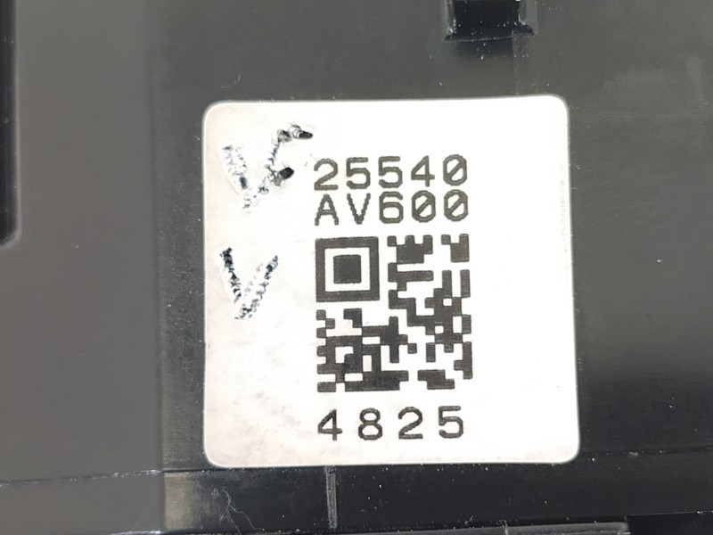 Recambio de mando luces para nissan almera tino (v10m) acenta plus referencia OEM IAM 25540AV600  