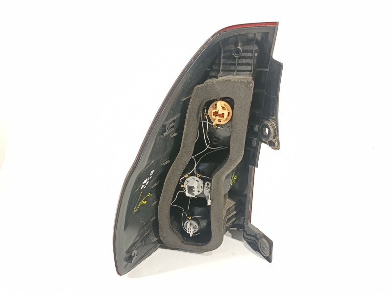 Recambio de piloto trasero derecho para toyota land cruiser (j12) 3.0 d-4d gx referencia OEM IAM   