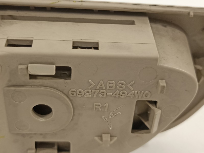 Recambio de maneta interior trasera derecha para toyota land cruiser (j12) 3.0 d-4d gx referencia OEM IAM 69273494W0  
