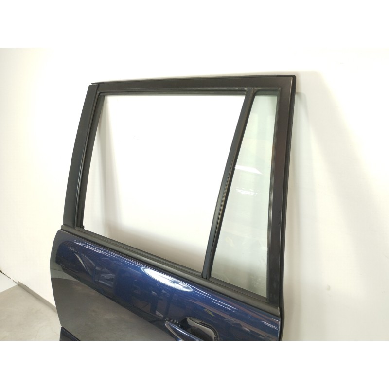 Recambio de puerta trasera izquierda para toyota land cruiser (j12) 3.0 d-4d gx referencia OEM IAM   