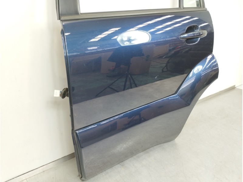 Recambio de puerta trasera izquierda para toyota land cruiser (j12) 3.0 d-4d gx referencia OEM IAM   