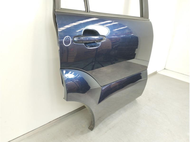 Recambio de puerta trasera derecha para toyota land cruiser (j12) 3.0 d-4d gx referencia OEM IAM   