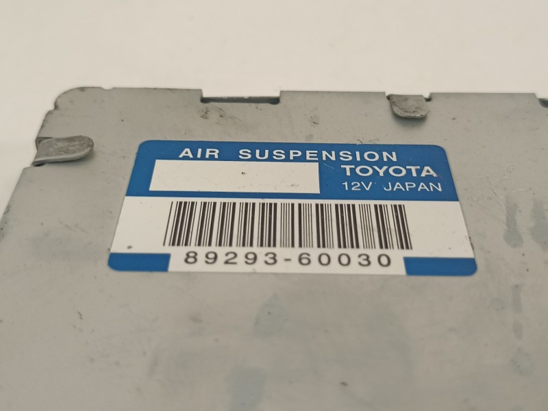 Recambio de modulo electronico para toyota land cruiser (j12) 3.0 d-4d gx referencia OEM IAM 8929360030  