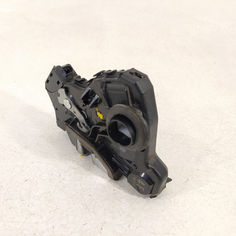 Recambio de cerradura puerta delantera derecha para toyota rav 4 (a3) sol cross sport referencia OEM IAM 7102314  
