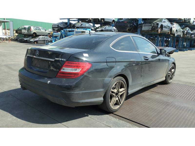 mercedes-benz clase c coupé (c204) del año 2011