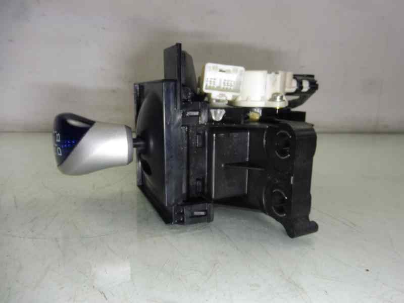 Recambio de palanca cambio para toyota prius (nhw30) eco referencia OEM IAM 75C583  