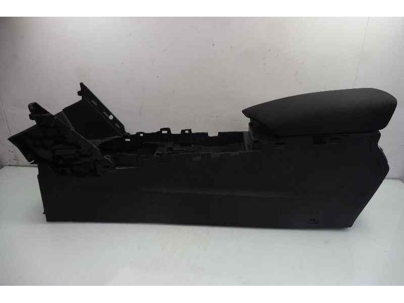 Recambio de apoyabrazos central para renault megane iv berlina 5p intens referencia OEM IAM 969109180R  