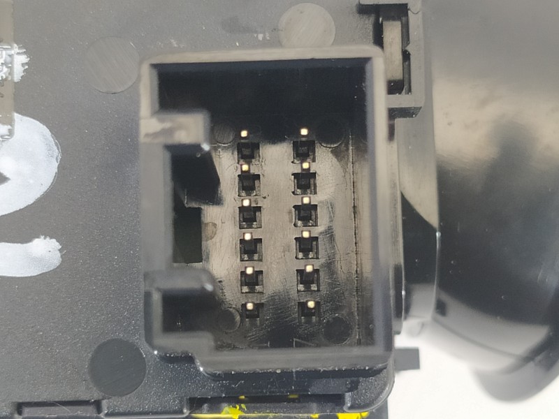 Recambio de mando intermitentes para opel insignia berlina excellence referencia OEM IAM 95220563  