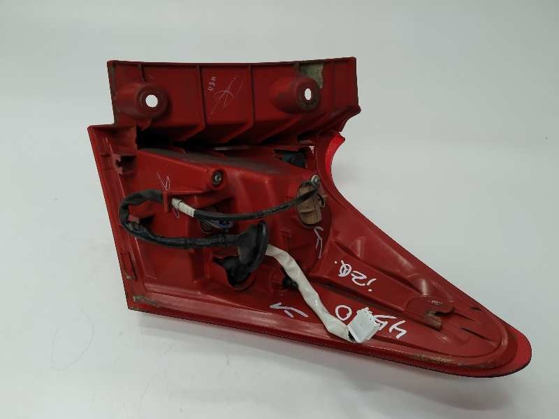 Recambio de piloto trasero izquierdo para toyota auris active referencia OEM IAM 8159102450  