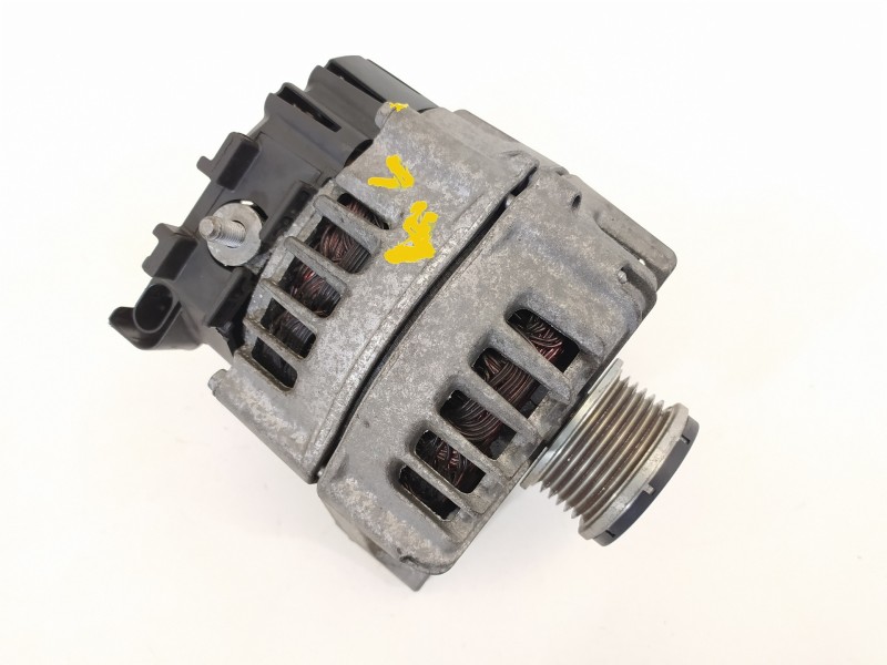 Recambio de alternador para bmw serie 3 touring (f31) 320d referencia OEM IAM 8578608 FGN18S141 2622129A