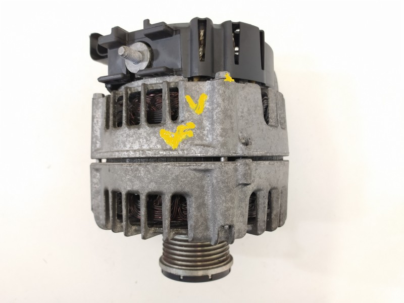 Recambio de alternador para bmw serie 3 touring (f31) 320d referencia OEM IAM 8578608 FGN18S141 2622129A