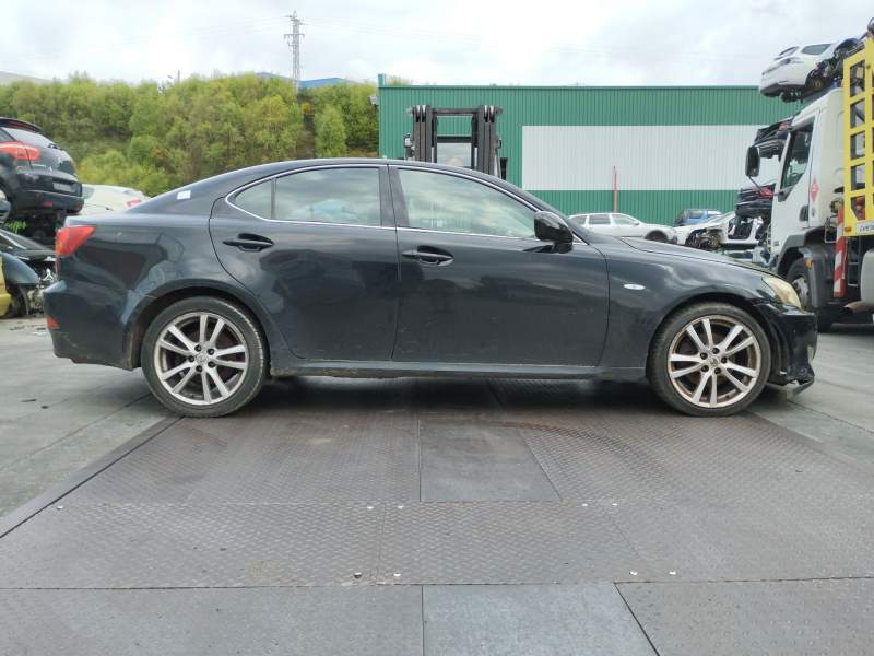 LEXUS IS III (_E3_)