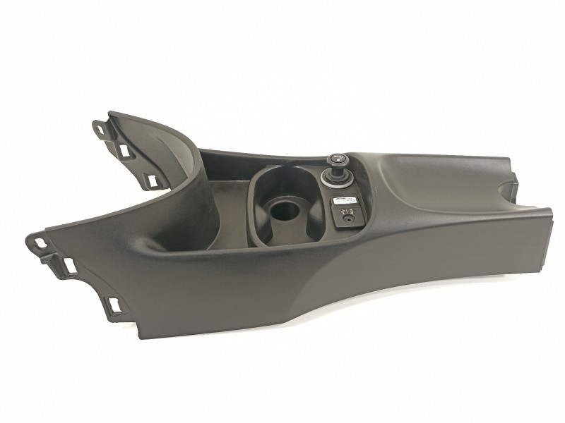 Recambio de moldura para fiat 500 abarth referencia OEM IAM 735429498  