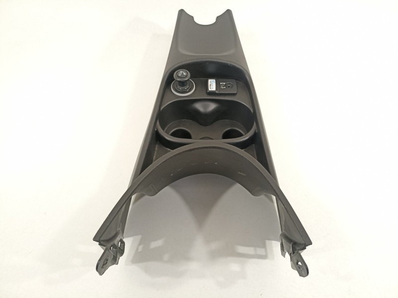 Recambio de moldura para fiat 500 abarth referencia OEM IAM 735429498  