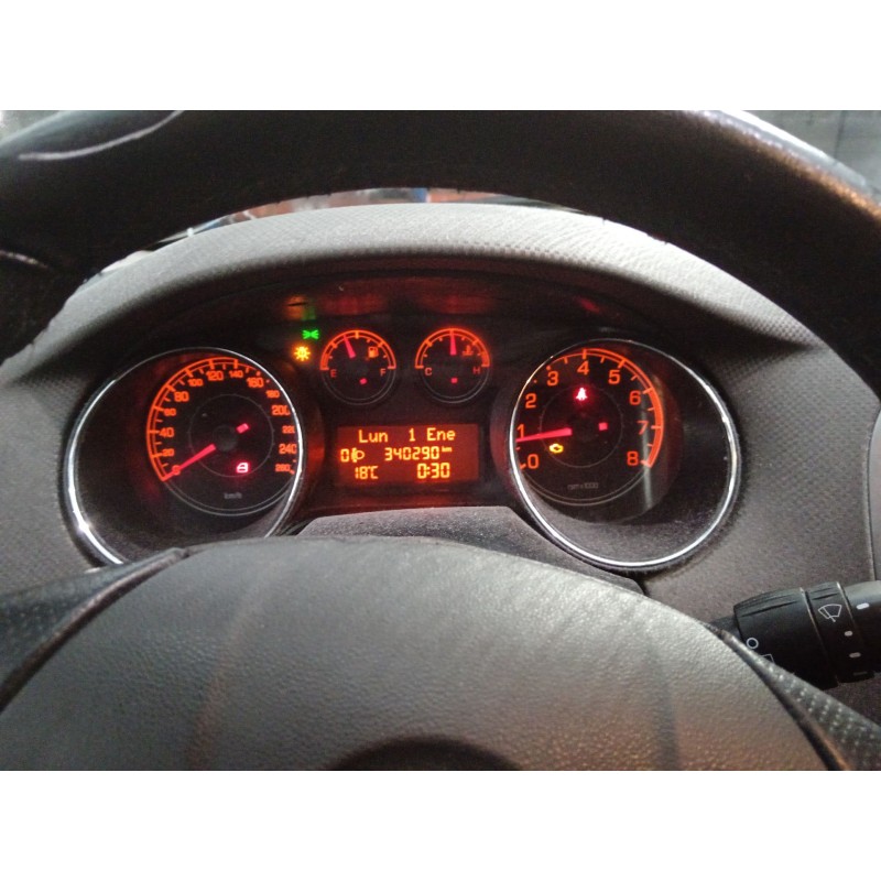 Recambio de cuadro instrumentos para fiat bravo (198) 1.4 16v active referencia OEM IAM   