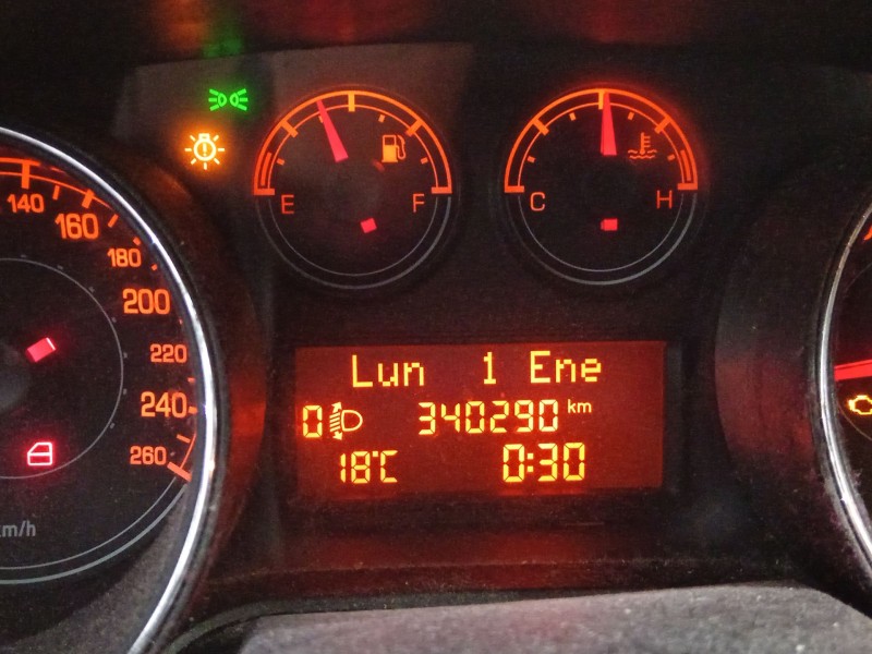 Recambio de cuadro instrumentos para fiat bravo (198) 1.4 16v active referencia OEM IAM   