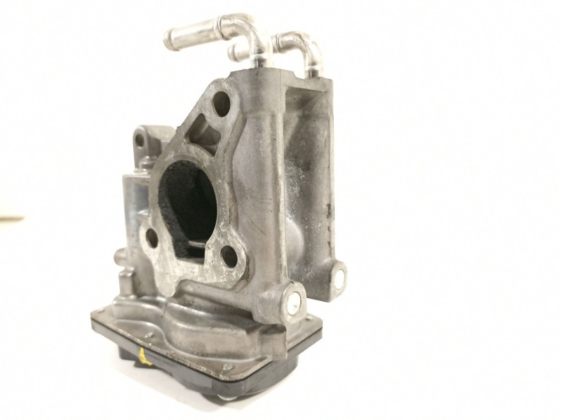 Recambio de valvula egr para toyota avensis (t27) active referencia OEM IAM 258000R010 1501000041 