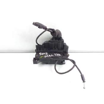 CERRADURA PUERTA TRASERA IZQUIERDA 825030002R 