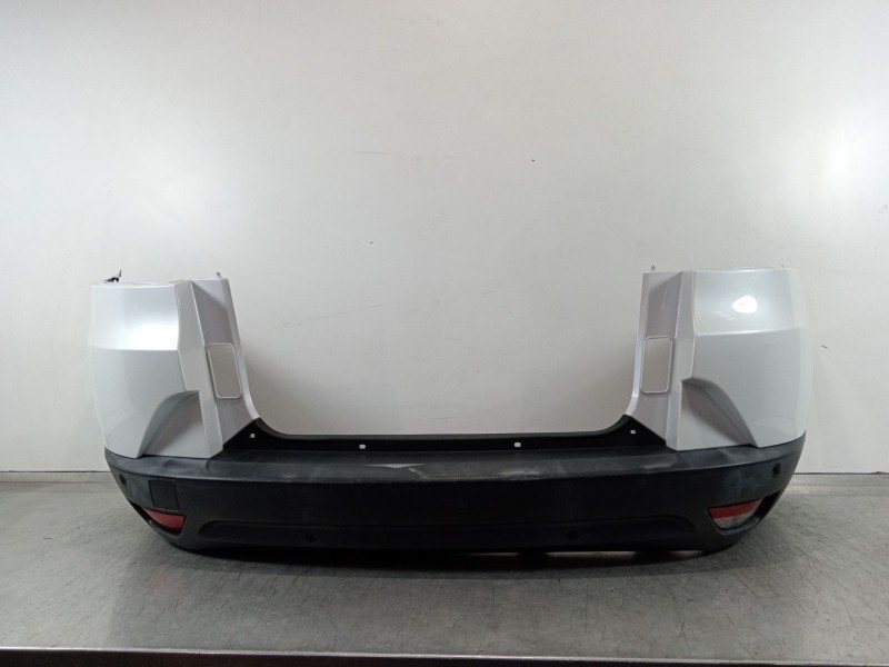 Recambio de paragolpes trasero para renault megane iii coupe bose edition referencia OEM IAM 851200003r  850b20003r