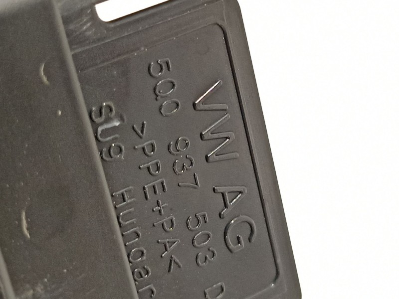 Recambio de caja reles / fusibles para volkswagen golf vii lim. gte referencia OEM IAM 5q0937125c  5q0937503d