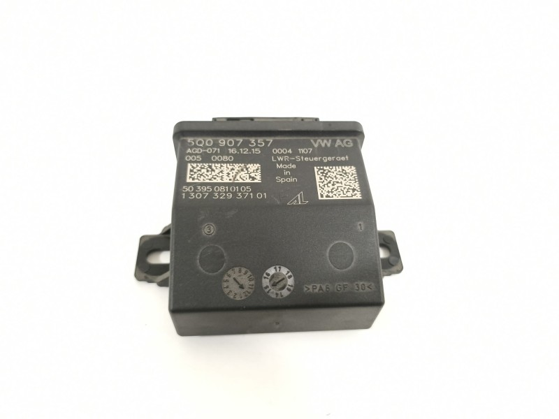 Recambio de modulo electronico para volkswagen golf vii lim. gte referencia OEM IAM 5Q0907357  
