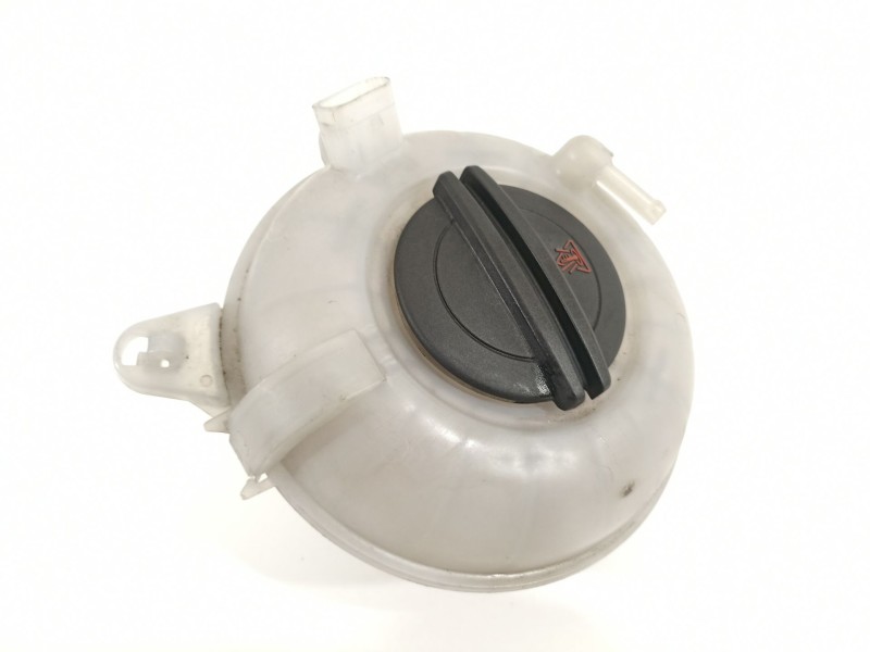 Recambio de deposito expansion para volkswagen golf vii lim. gte referencia OEM IAM 8V0121407H  
