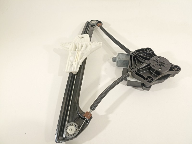 Recambio de elevalunas trasero derecho para volkswagen golf vii lim. gte referencia OEM IAM 5G4839462C  