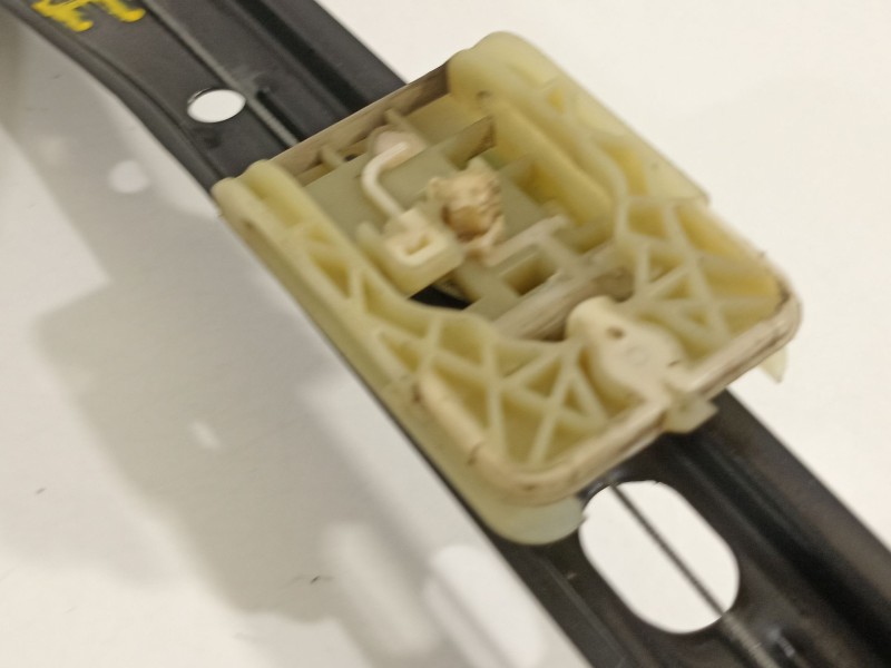 Recambio de elevalunas delantero derecho para volkswagen golf vii lim. gte referencia OEM IAM 5G4837462H  