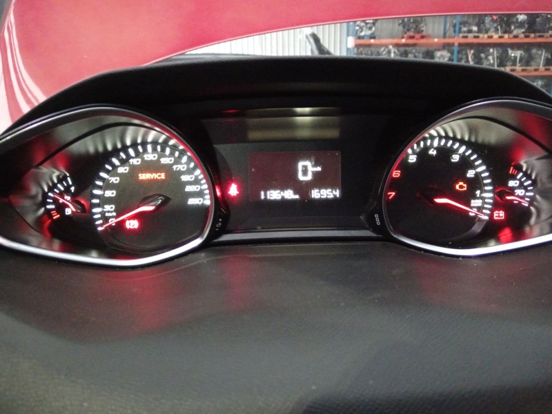 Recambio de cuadro instrumentos para peugeot 308 business line referencia OEM IAM   