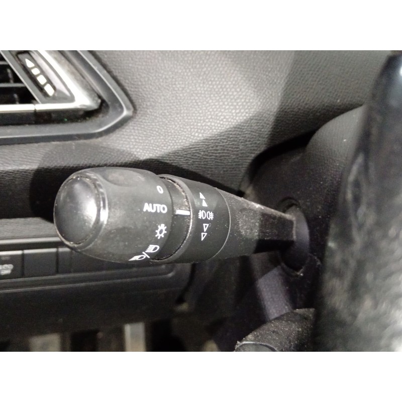 Recambio de mando luces para peugeot 308 business line referencia OEM IAM   