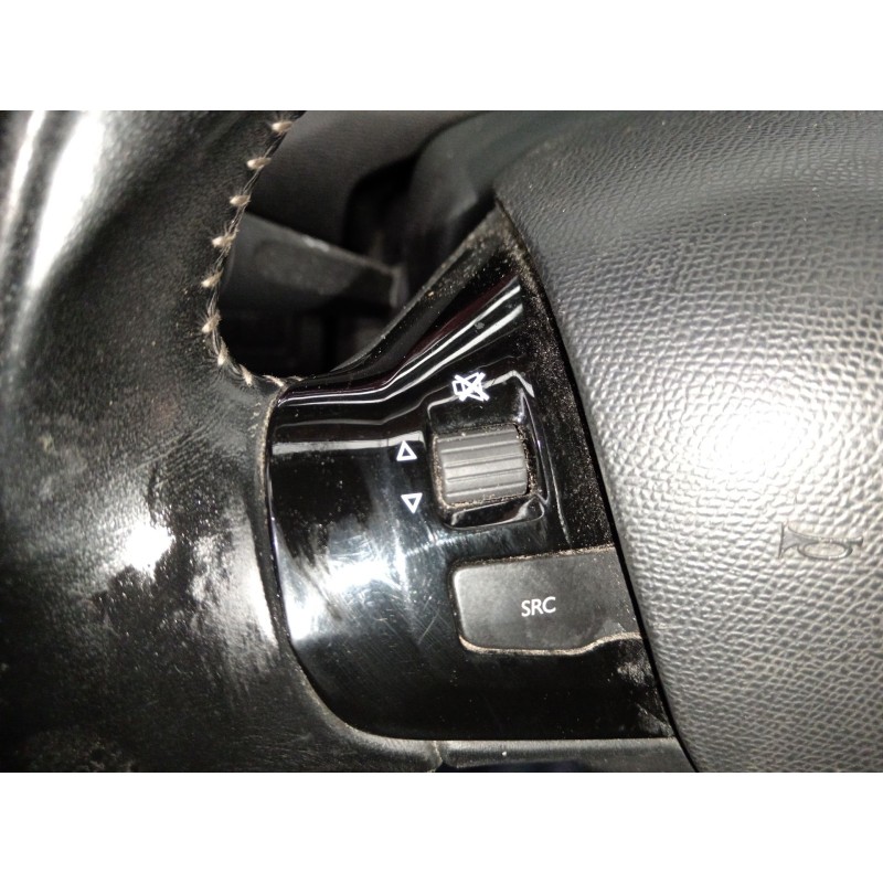 Recambio de mando volante para peugeot 308 business line referencia OEM IAM   