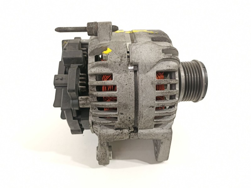 Recambio de alternador para renault clio iii 20 aniversario referencia OEM IAM 8200360480  