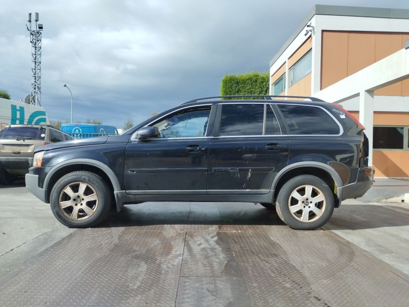 volvo xc90 del año 2004