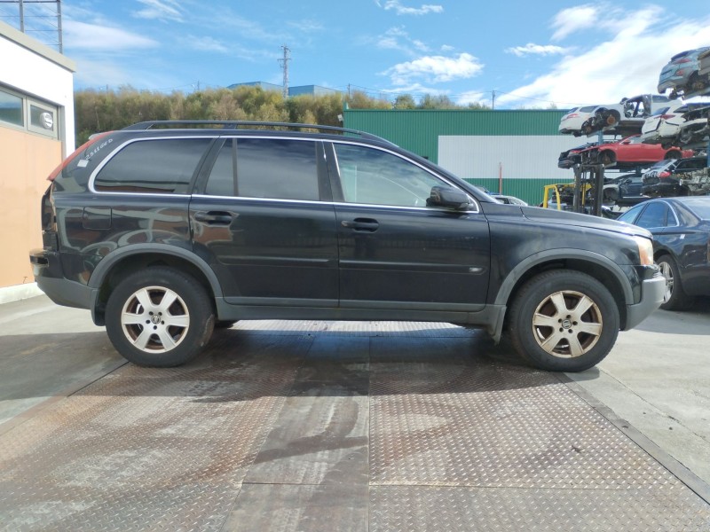 volvo xc90 del año 2004