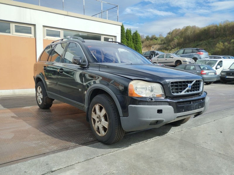volvo xc90 del año 2004
