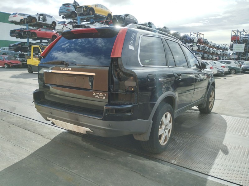 volvo xc90 del año 2004