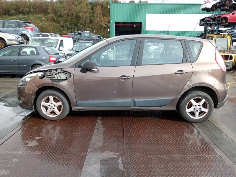 renault scenic iii del año 2010