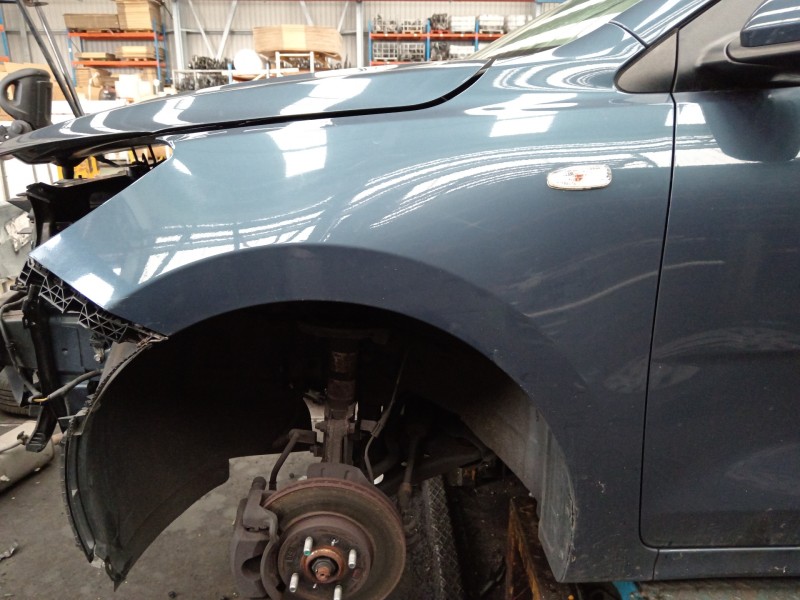 Recambio de aleta delantera izquierda para kia rio (yb) attract referencia OEM IAM   