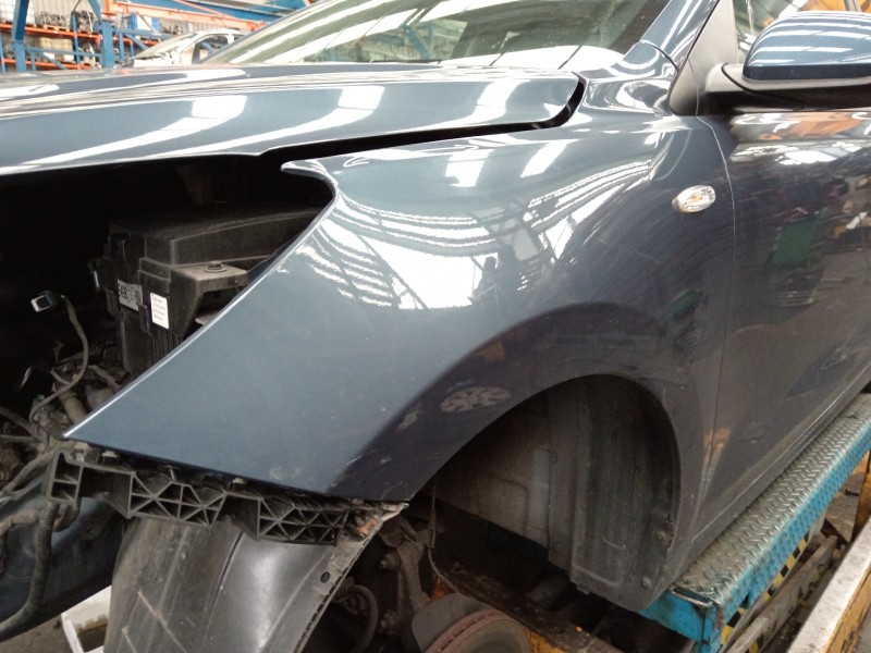 Recambio de aleta delantera izquierda para kia rio (yb) attract referencia OEM IAM   