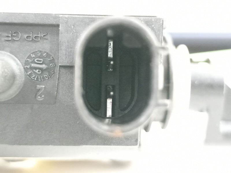 Recambio de tapa exterior combustible para bmw x6 (e71) 3.5d referencia OEM IAM   67117190533