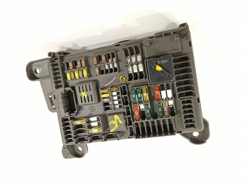 Recambio de caja reles / fusibles para bmw x6 (e71) 3.5d referencia OEM IAM 6931687  