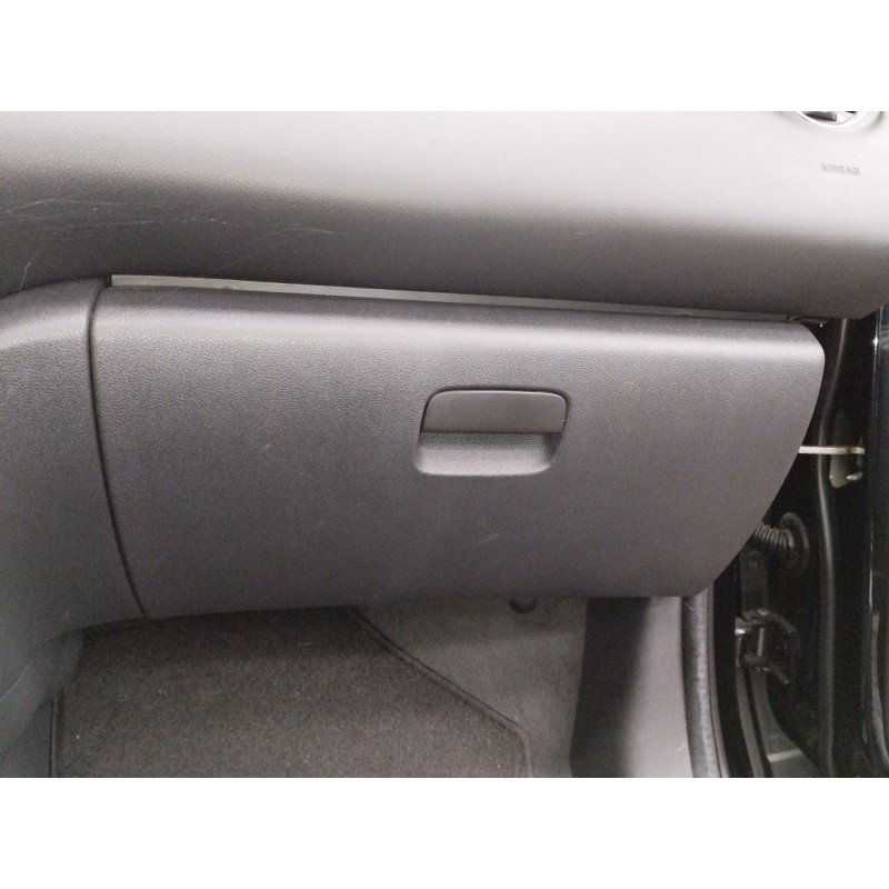 Recambio de guantera para peugeot 3008 confort referencia OEM IAM   